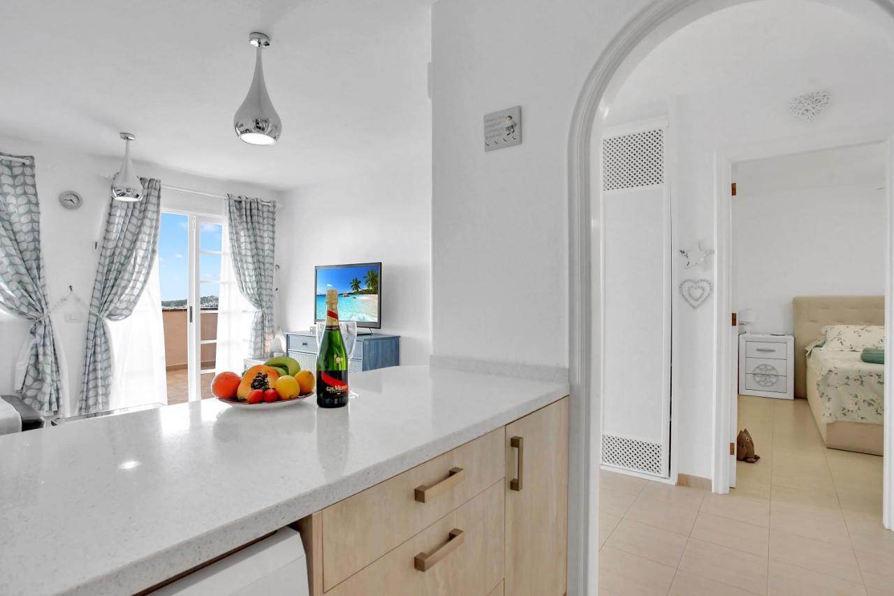 Top Floor, Sea View, Huge Terrace, Heated Pool, Garage Los Cristianos  Ngoại thất bức ảnh
